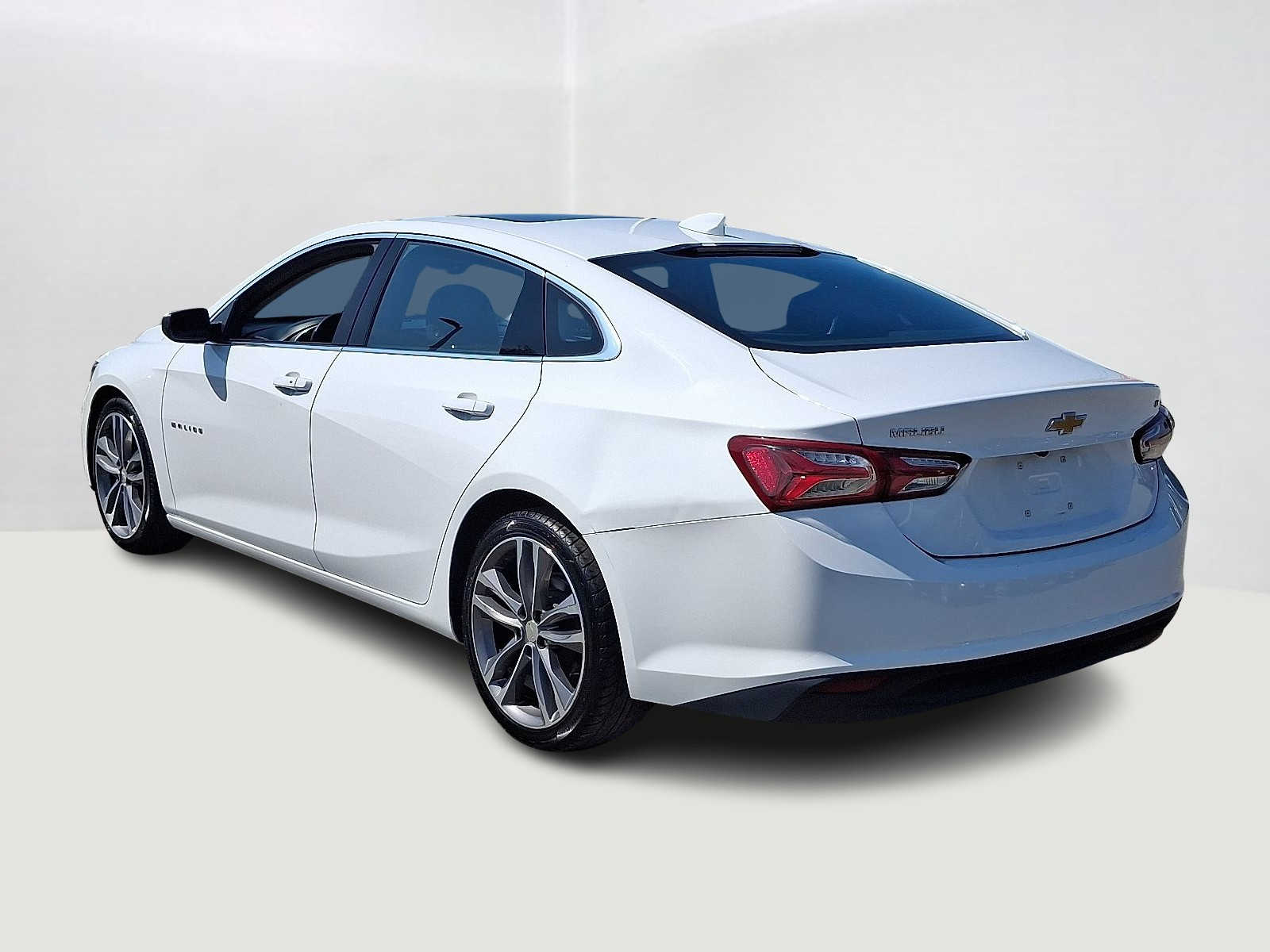 Thumbnail: 2021 Chevrolet Malibu - 7