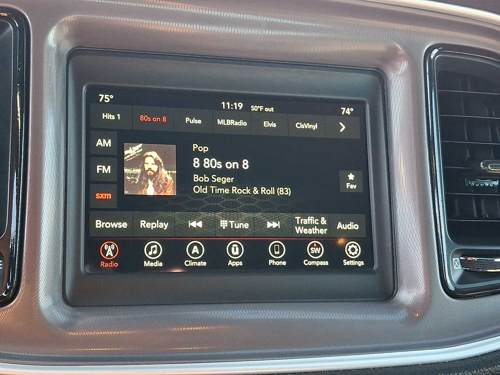 Thumbnail: 2022 Dodge Challenger - 17