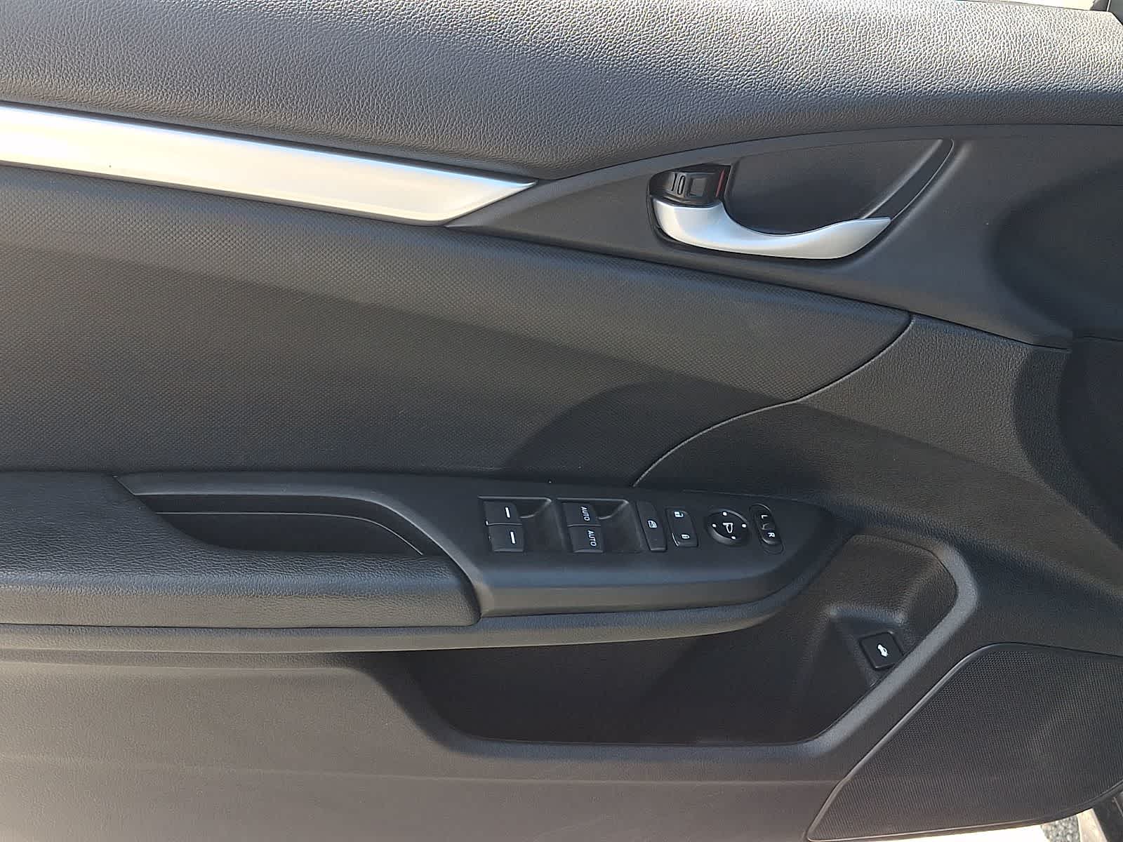 Thumbnail: 2019 Honda Civic - 13