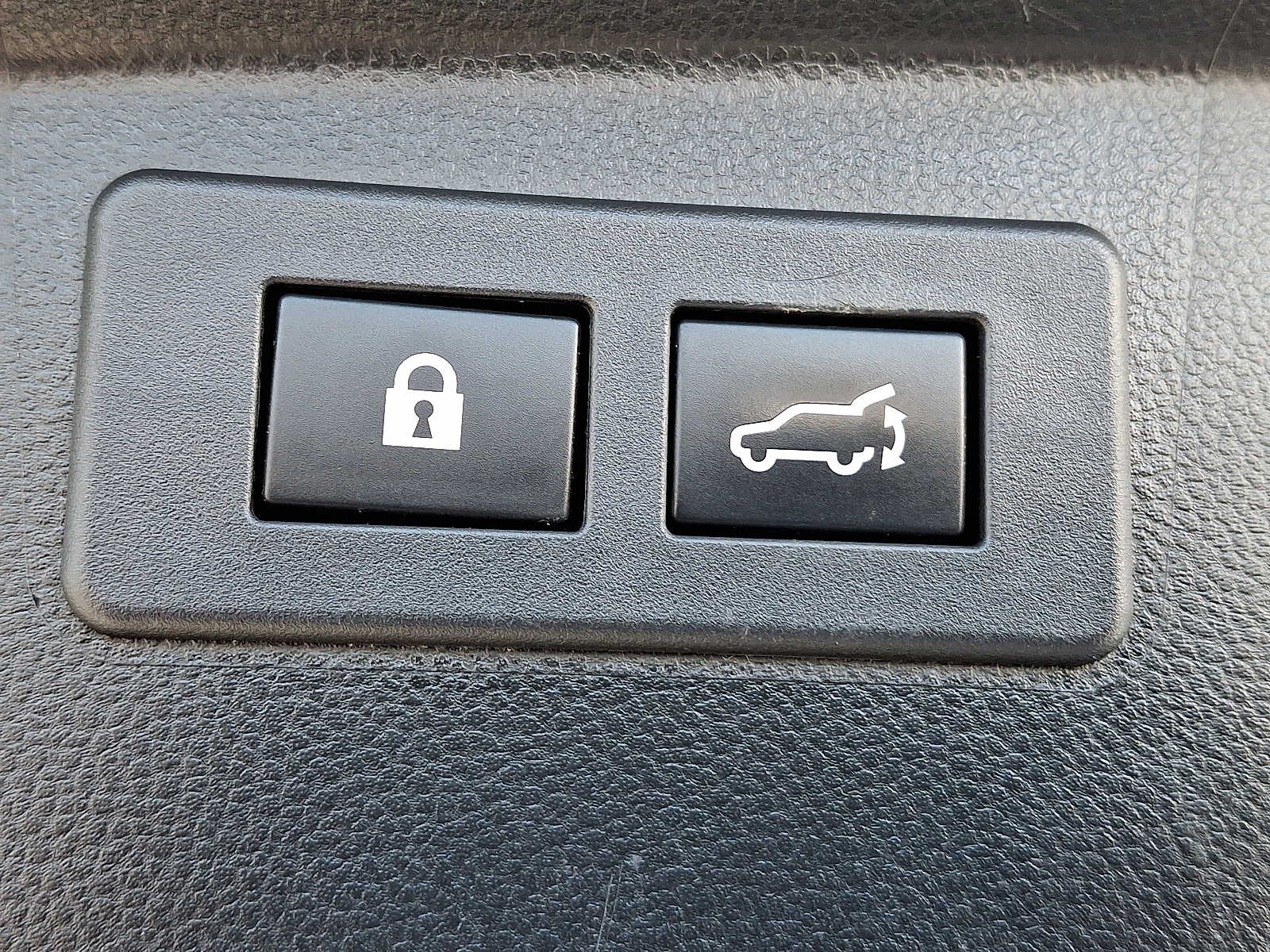 Thumbnail: 2020 Subaru Outback - 27