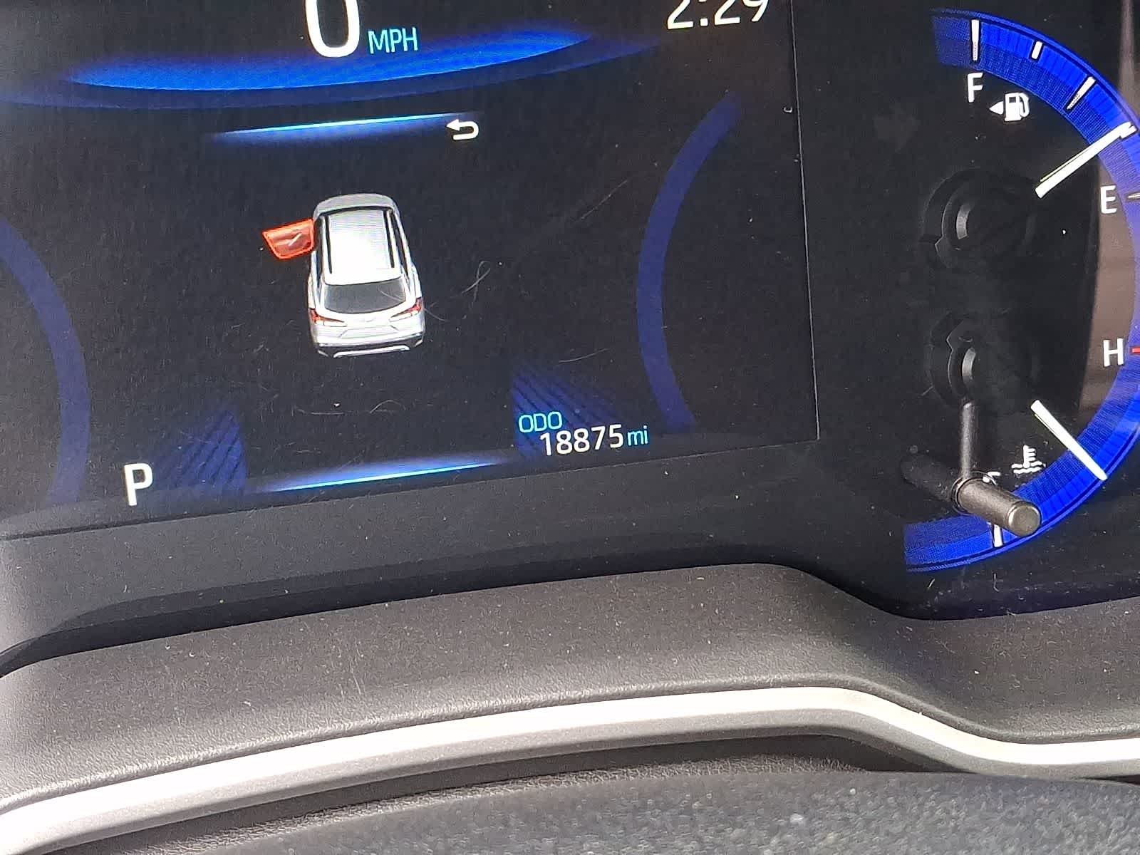 Thumbnail: 2022 Toyota Corolla Cross - 24