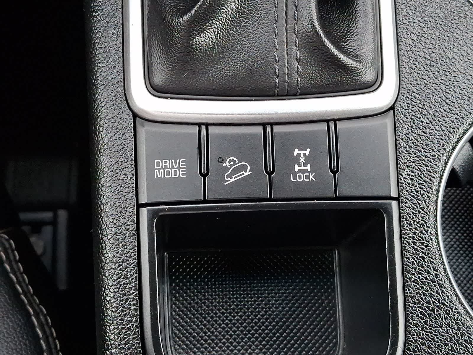 Thumbnail: 2020 Kia Sportage - 24