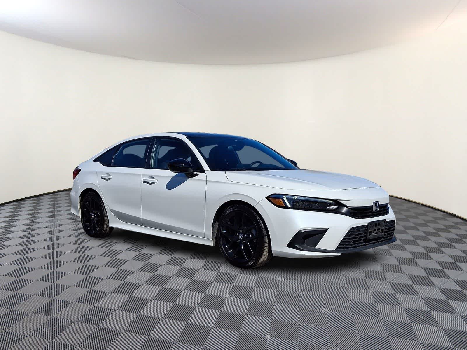 Thumbnail: 2024 Honda Civic - 4