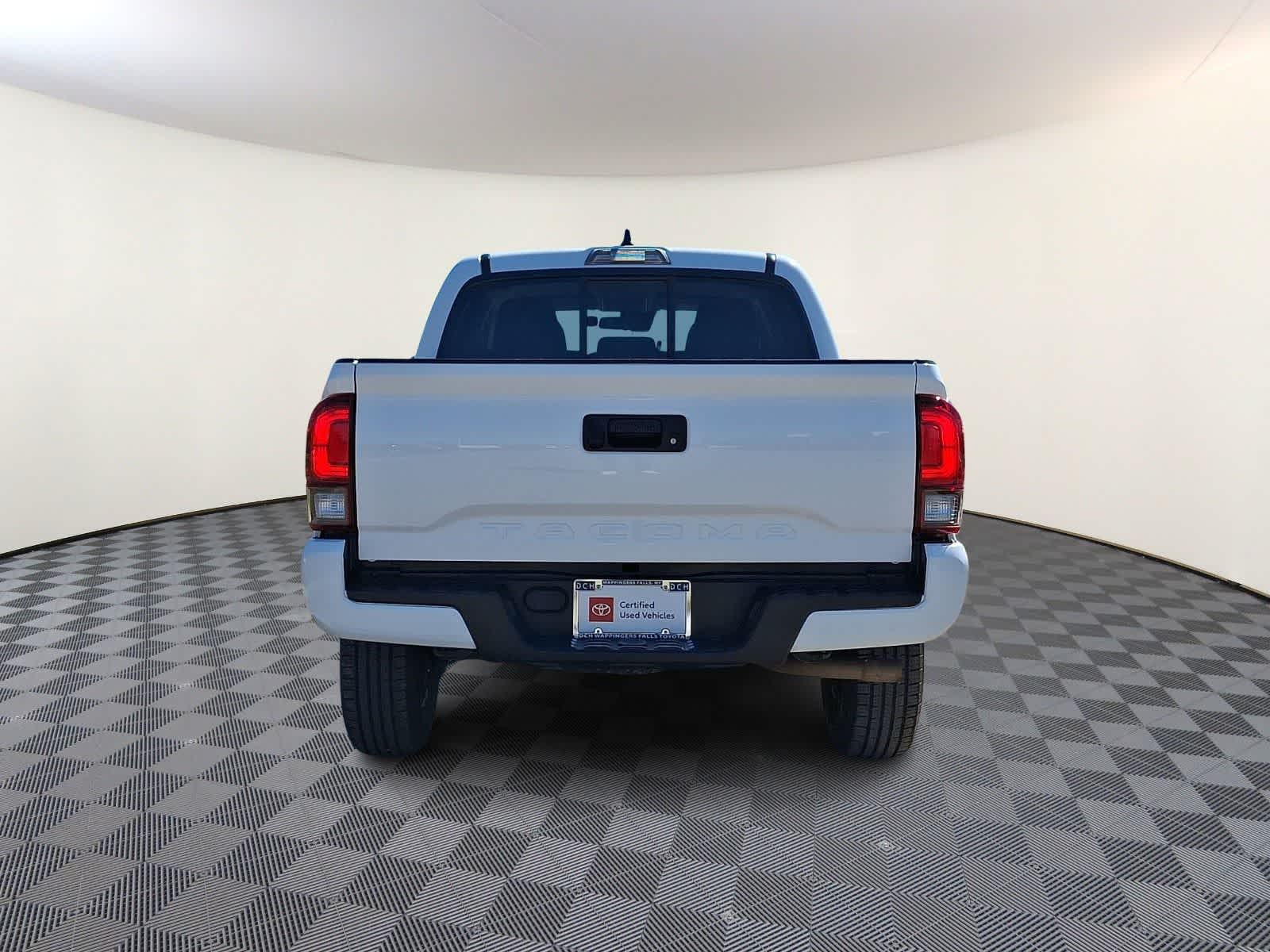 Thumbnail: 2023 Toyota Tacoma - 7