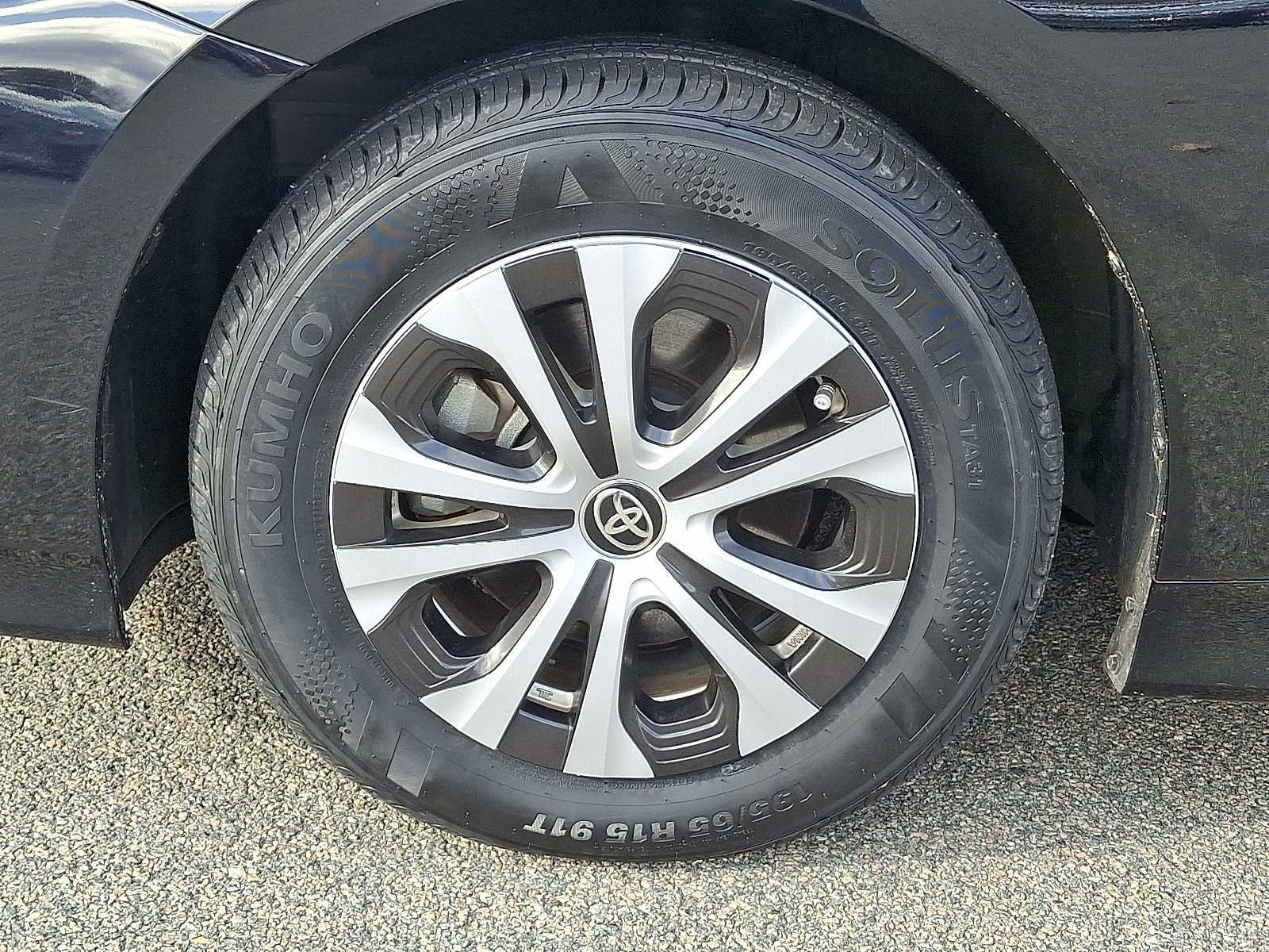 Thumbnail: 2022 Toyota Prius Prime - 11