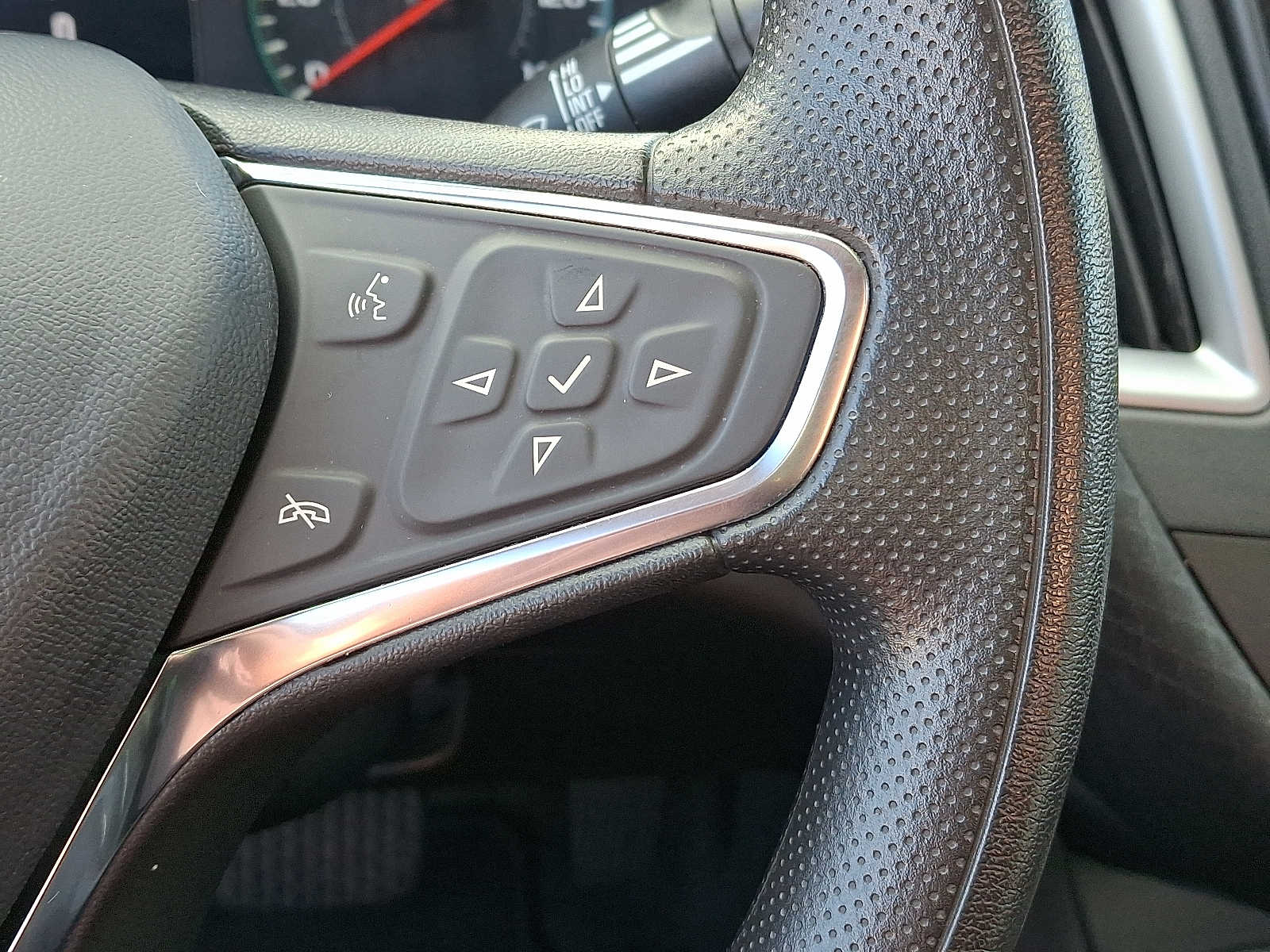 Thumbnail: 2024 Chevrolet Malibu - 22