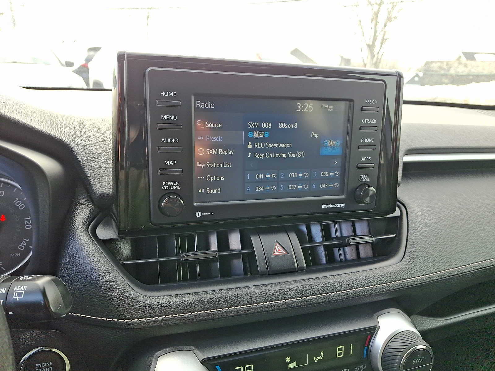 Thumbnail: 2021 Toyota RAV4 - 19