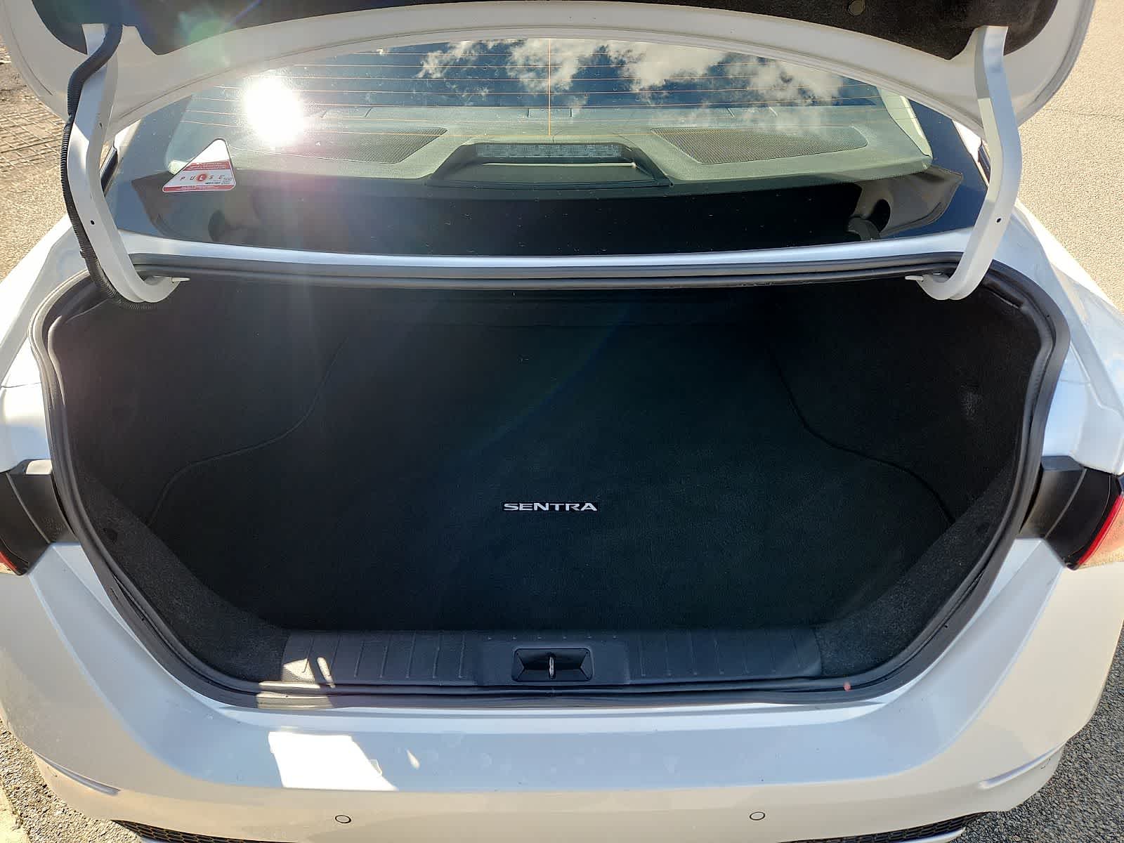 Thumbnail: 2024 Nissan Sentra - 28