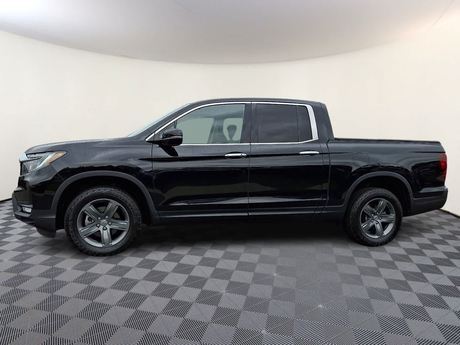 Thumbnail: 2023 Honda Ridgeline - 8