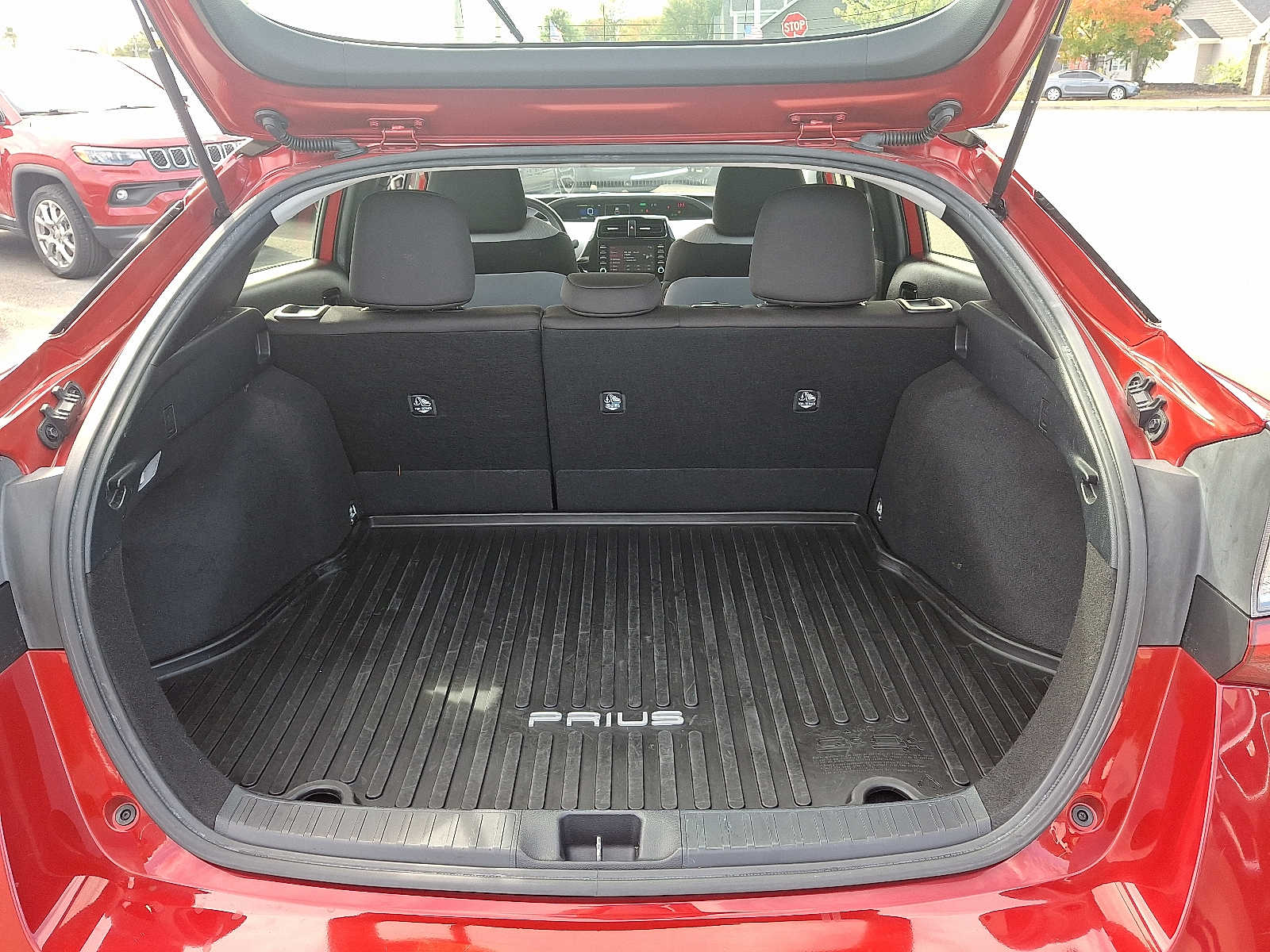 Thumbnail: 2022 Toyota Prius - 26