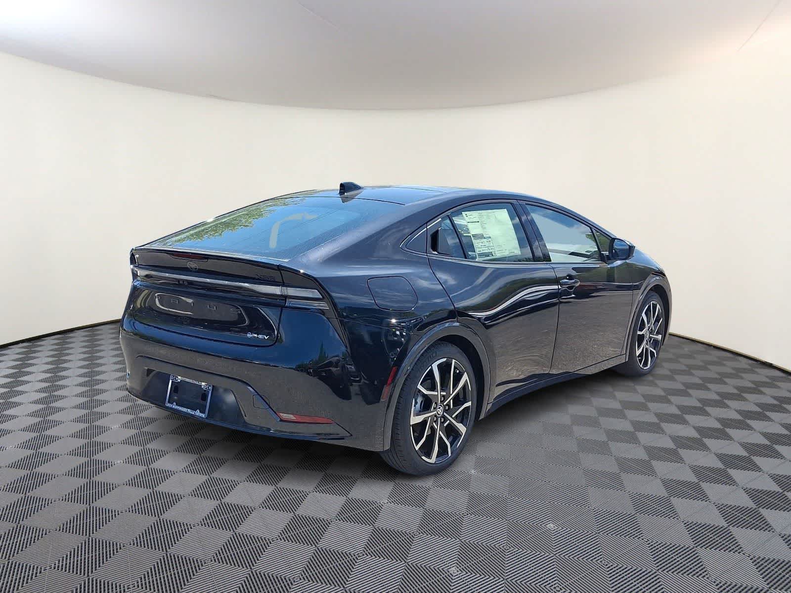 Thumbnail: 2026 Toyota Prius - 4