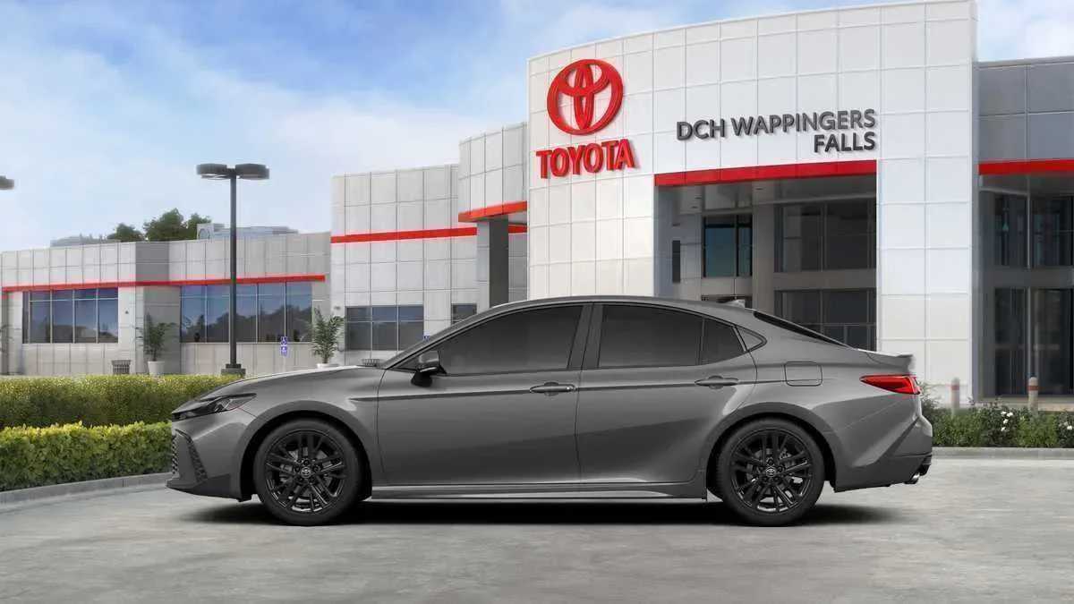 Thumbnail: 2026 Toyota Camry - 14