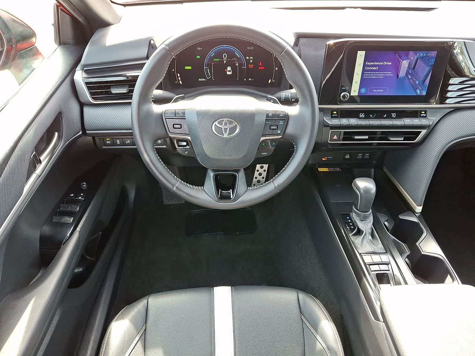 Thumbnail: 2025 Toyota Camry - 14