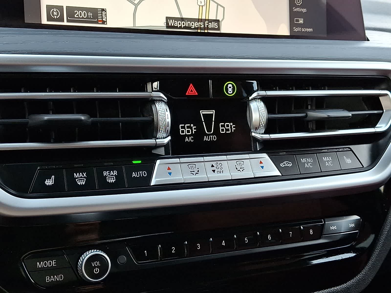 Thumbnail: 2024 BMW X3 - 18