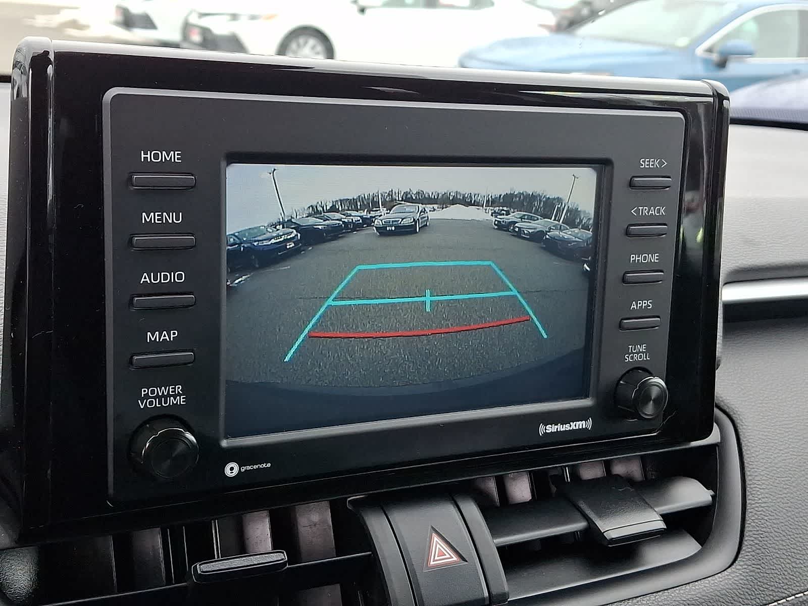 Thumbnail: 2022 Toyota RAV4 - 20