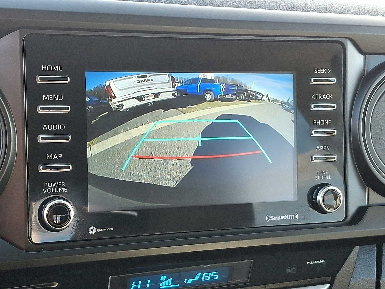 Thumbnail: 2023 Toyota Tacoma - 20