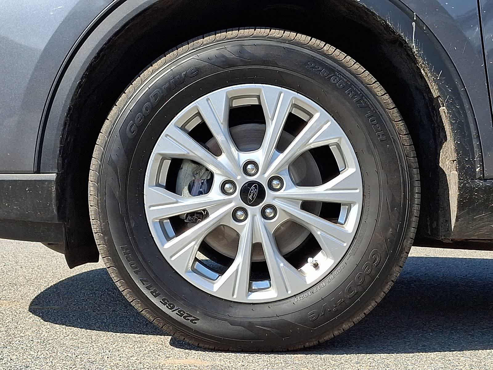 Thumbnail: 2024 Ford Escape - 9