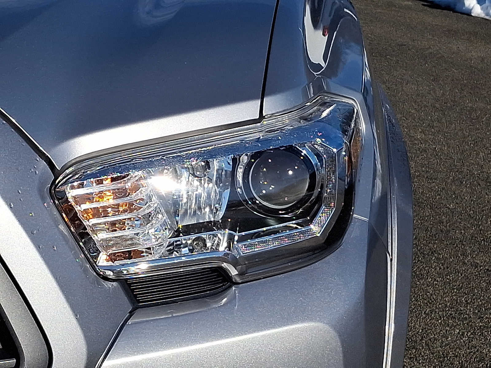 Thumbnail: 2021 Toyota Tacoma - 12