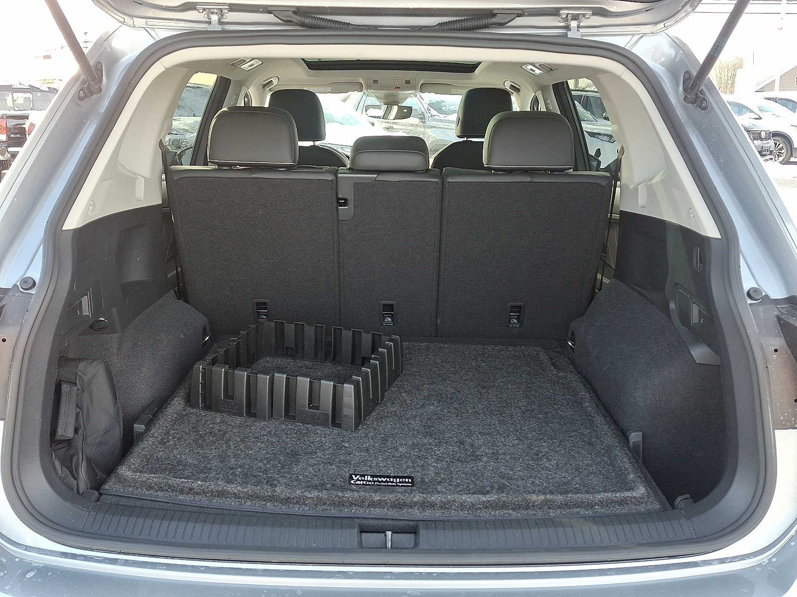 Thumbnail: 2022 Volkswagen Tiguan - 29