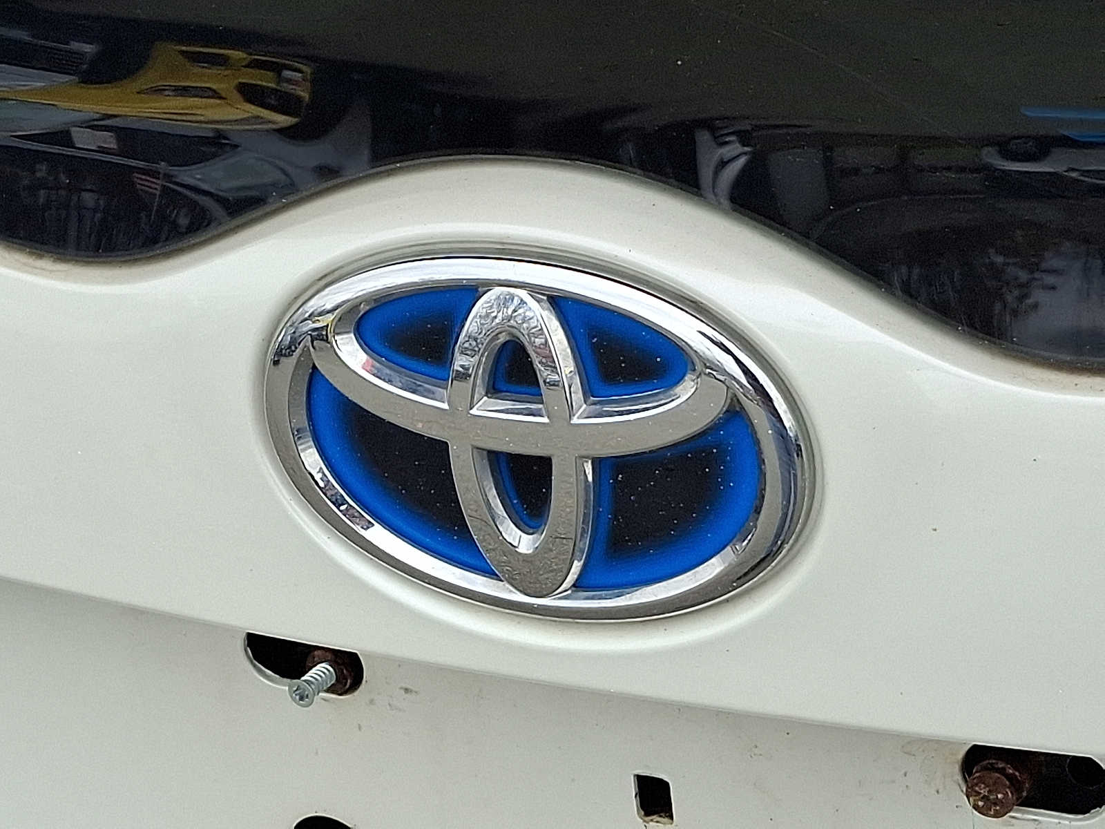 Thumbnail: 2017 Toyota Prius Prime - 31