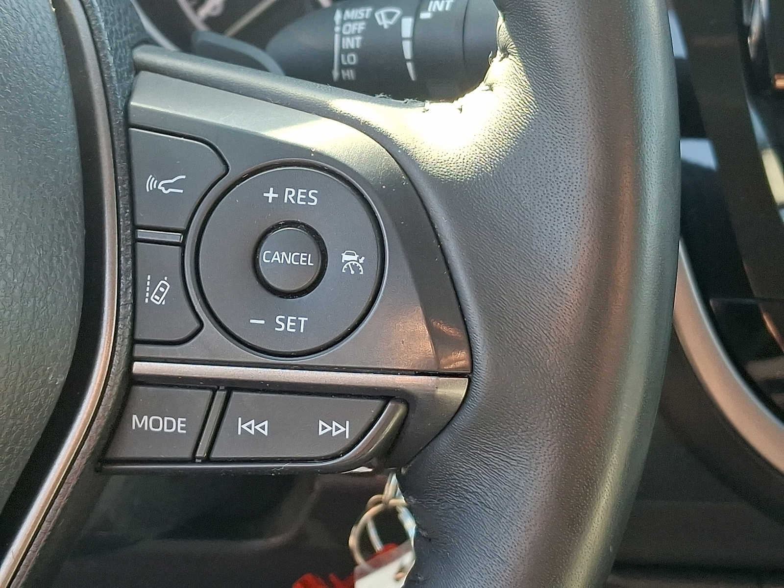 Thumbnail: 2023 Toyota Camry - 24