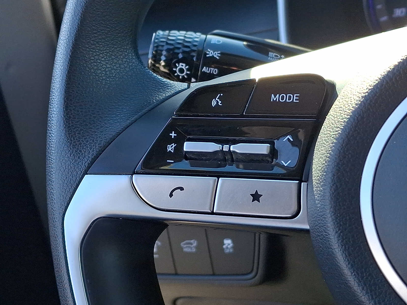 Thumbnail: 2023 Hyundai Tucson - 21