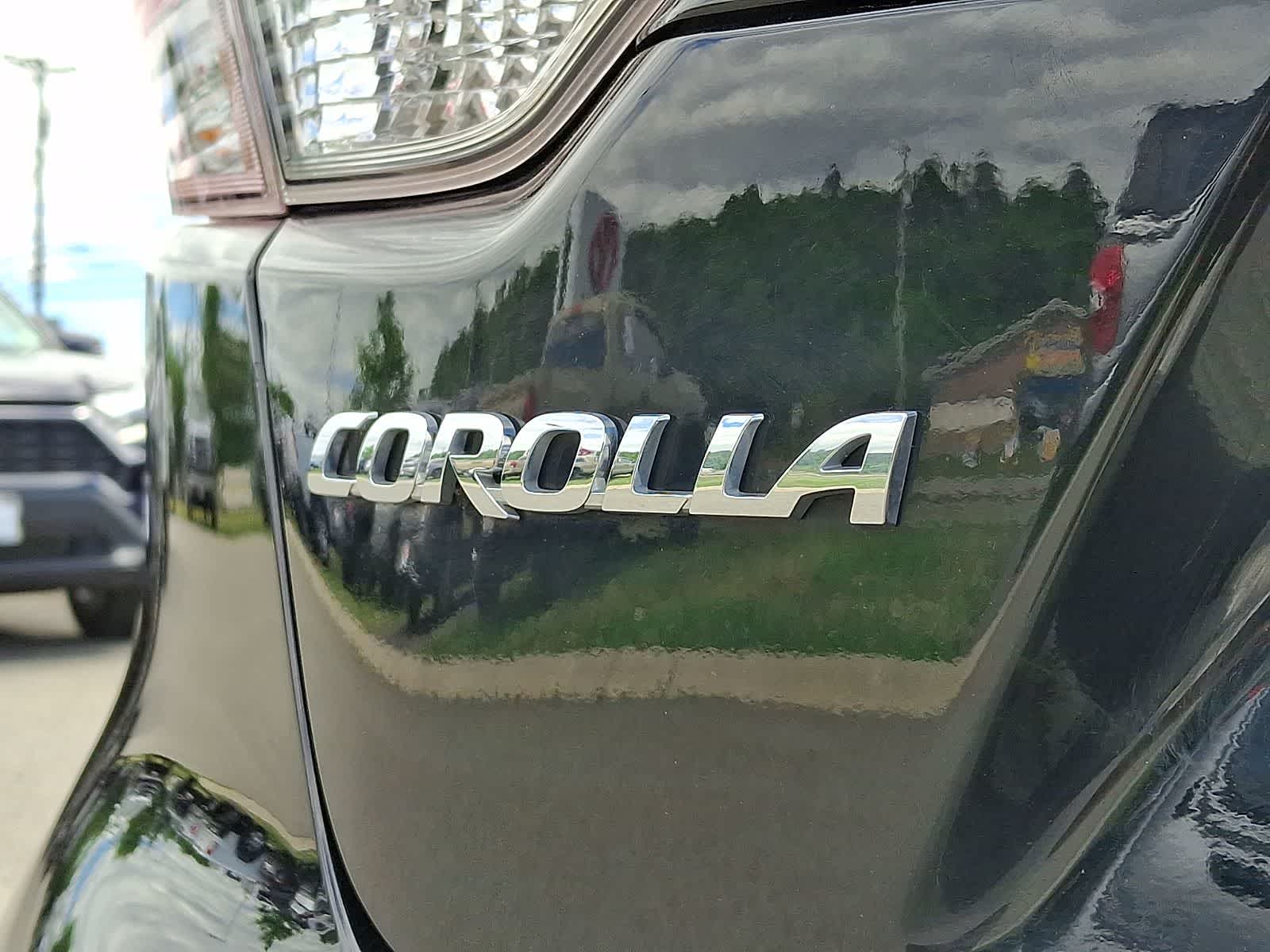 Thumbnail: 2024 Toyota Corolla - 32