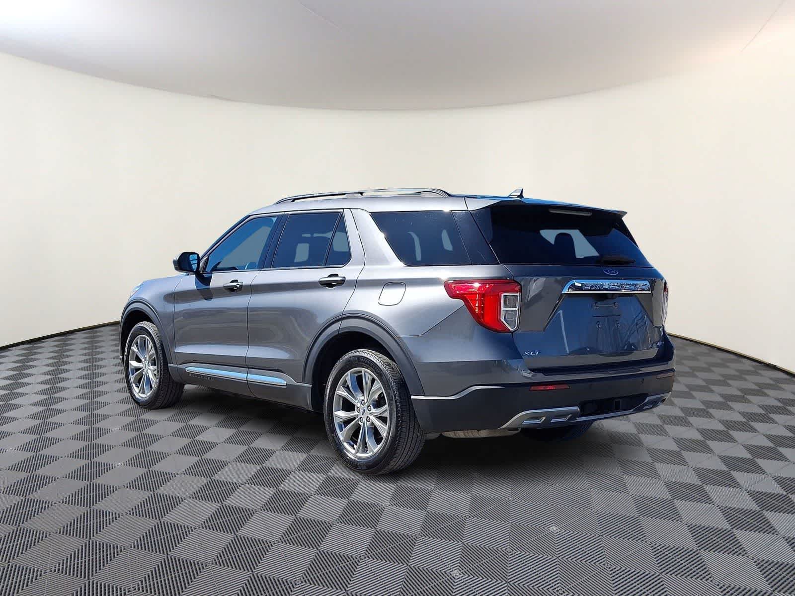 Thumbnail: 2023 Ford Explorer - 7