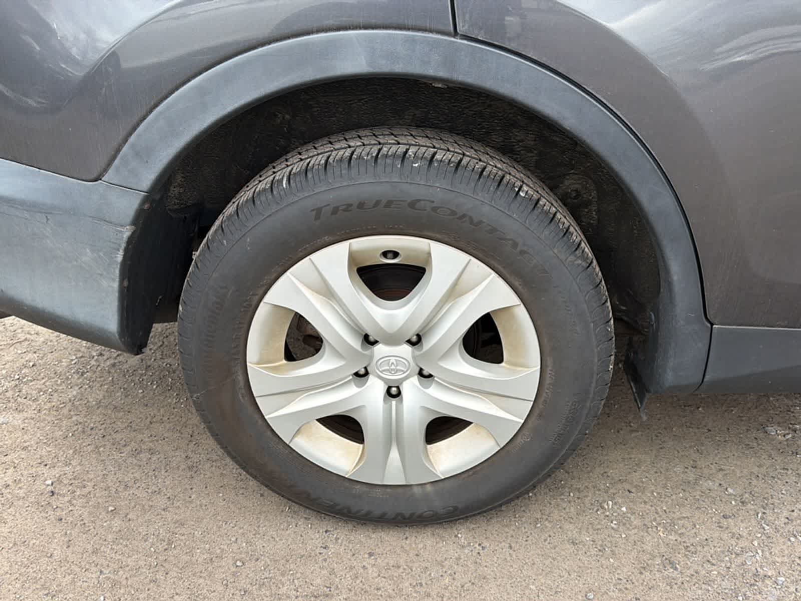 Thumbnail: 2015 Toyota RAV4 - 23