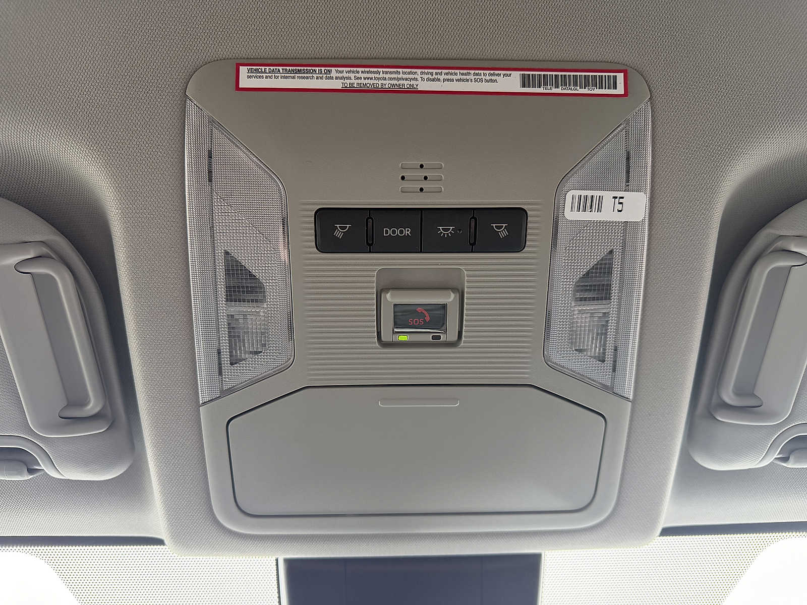 Thumbnail: 2023 Toyota RAV4 - 20