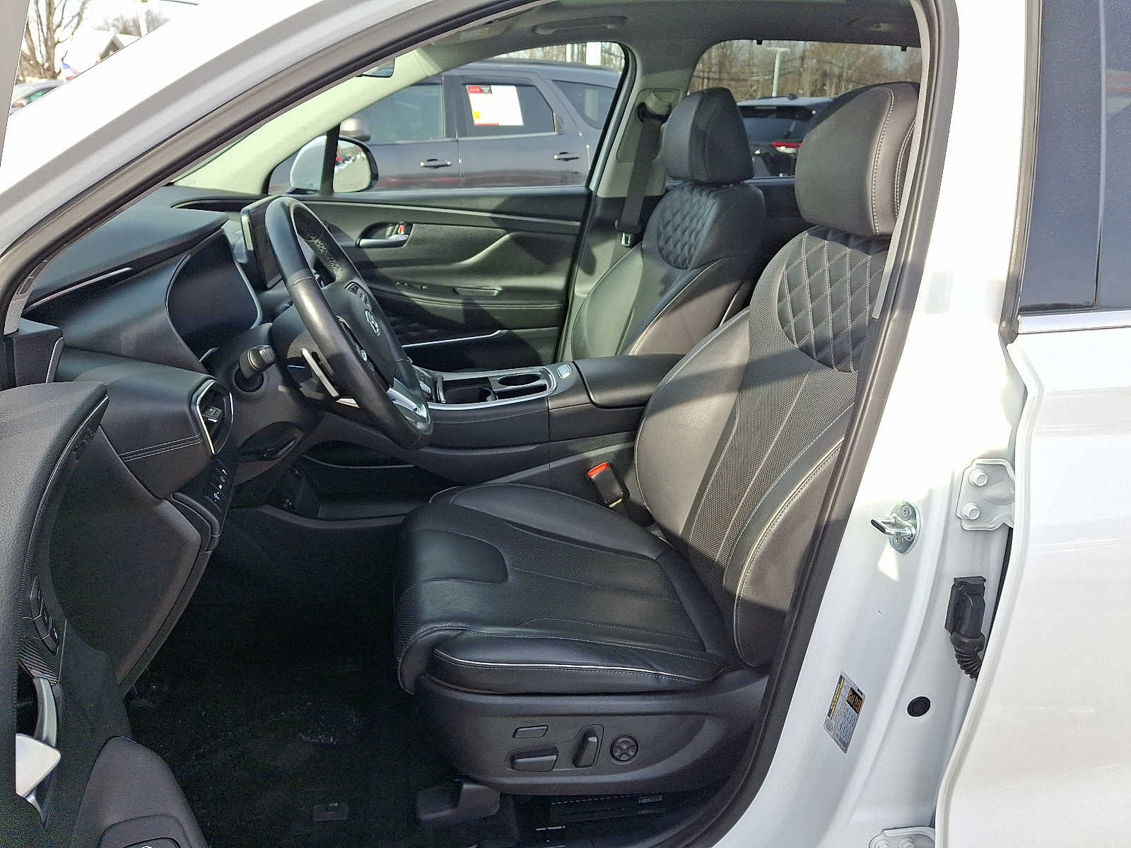 Thumbnail: 2023 Hyundai Santa Fe - 14