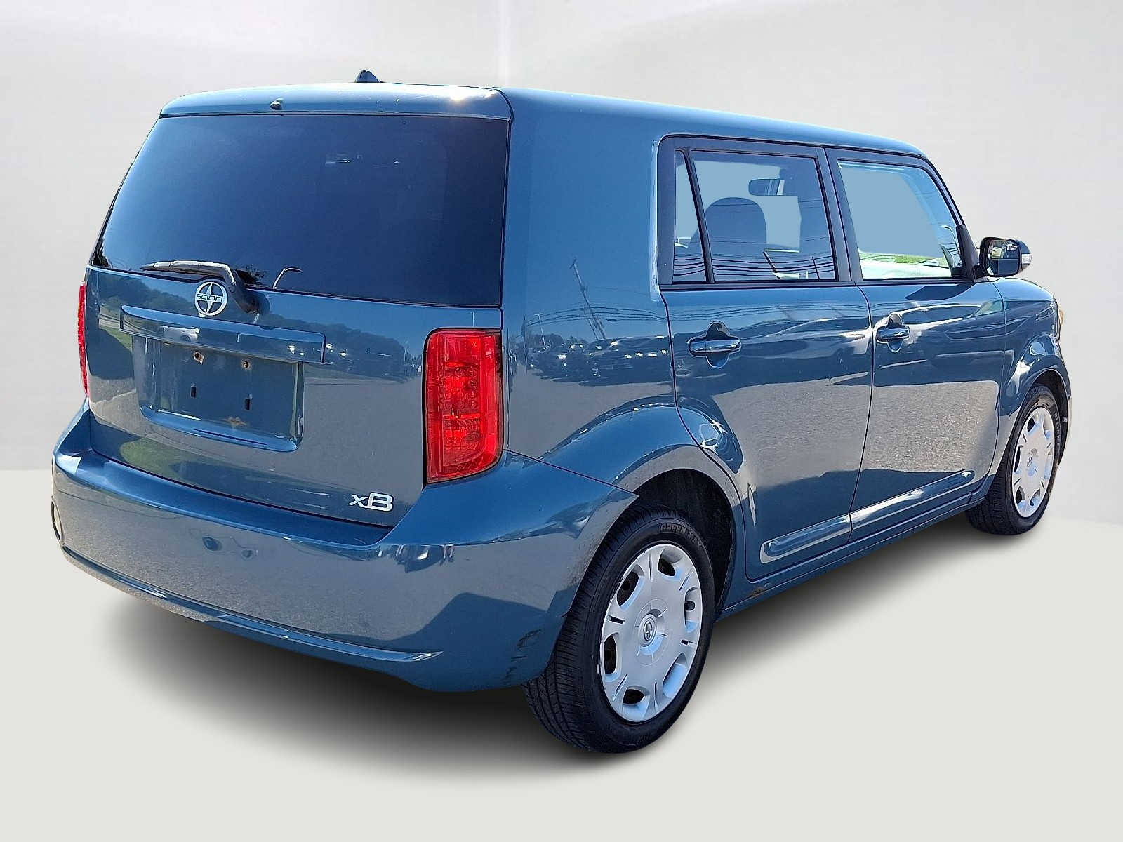 Thumbnail: 2010 Scion xB - 5