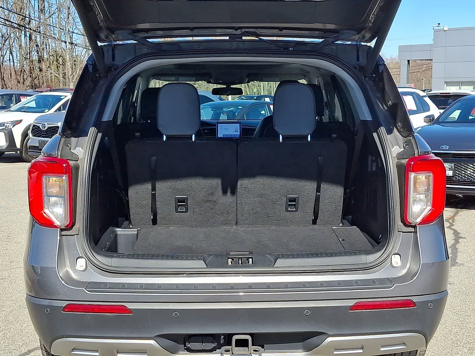 Thumbnail: 2023 Ford Explorer - 31