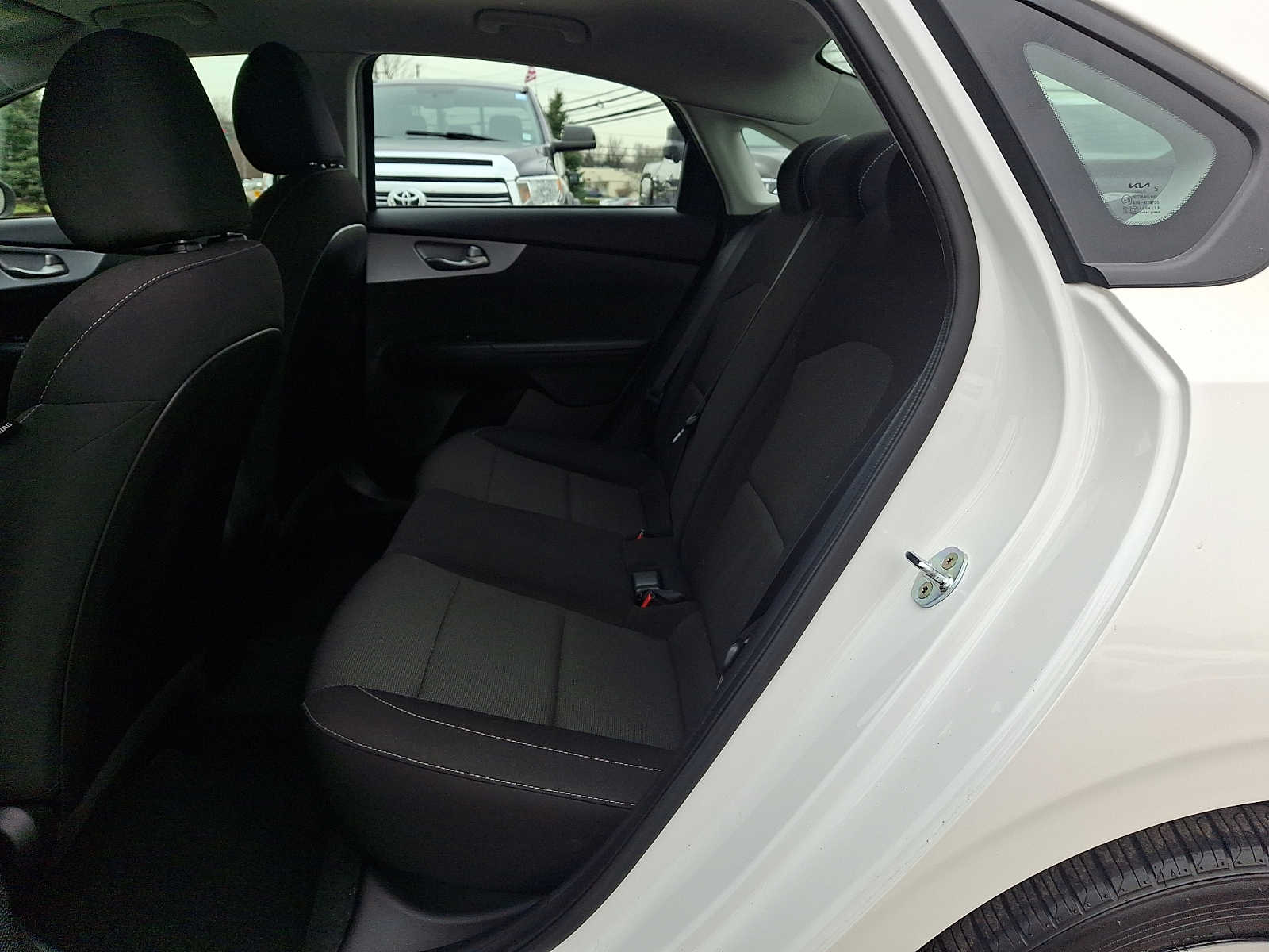 Thumbnail: 2023 Kia Forte - 11