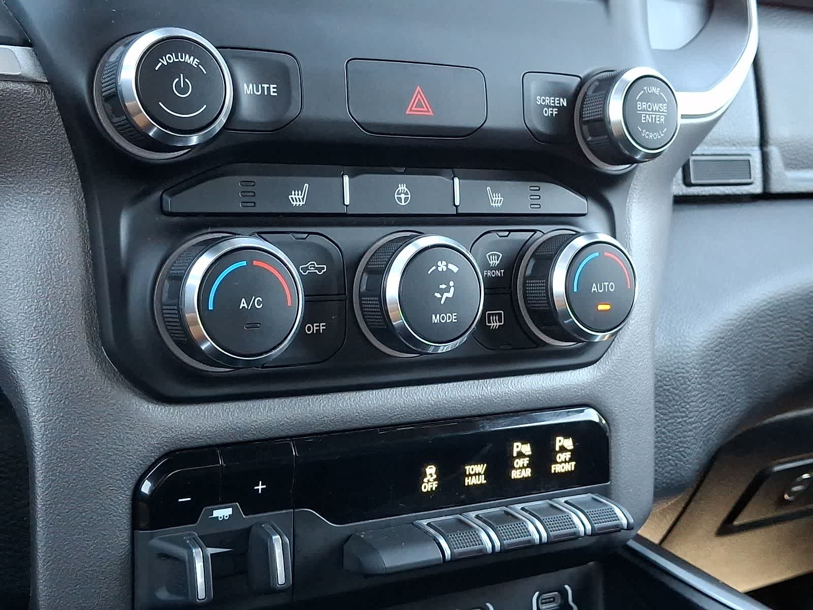 Thumbnail: 2022 RAM 1500 - 18