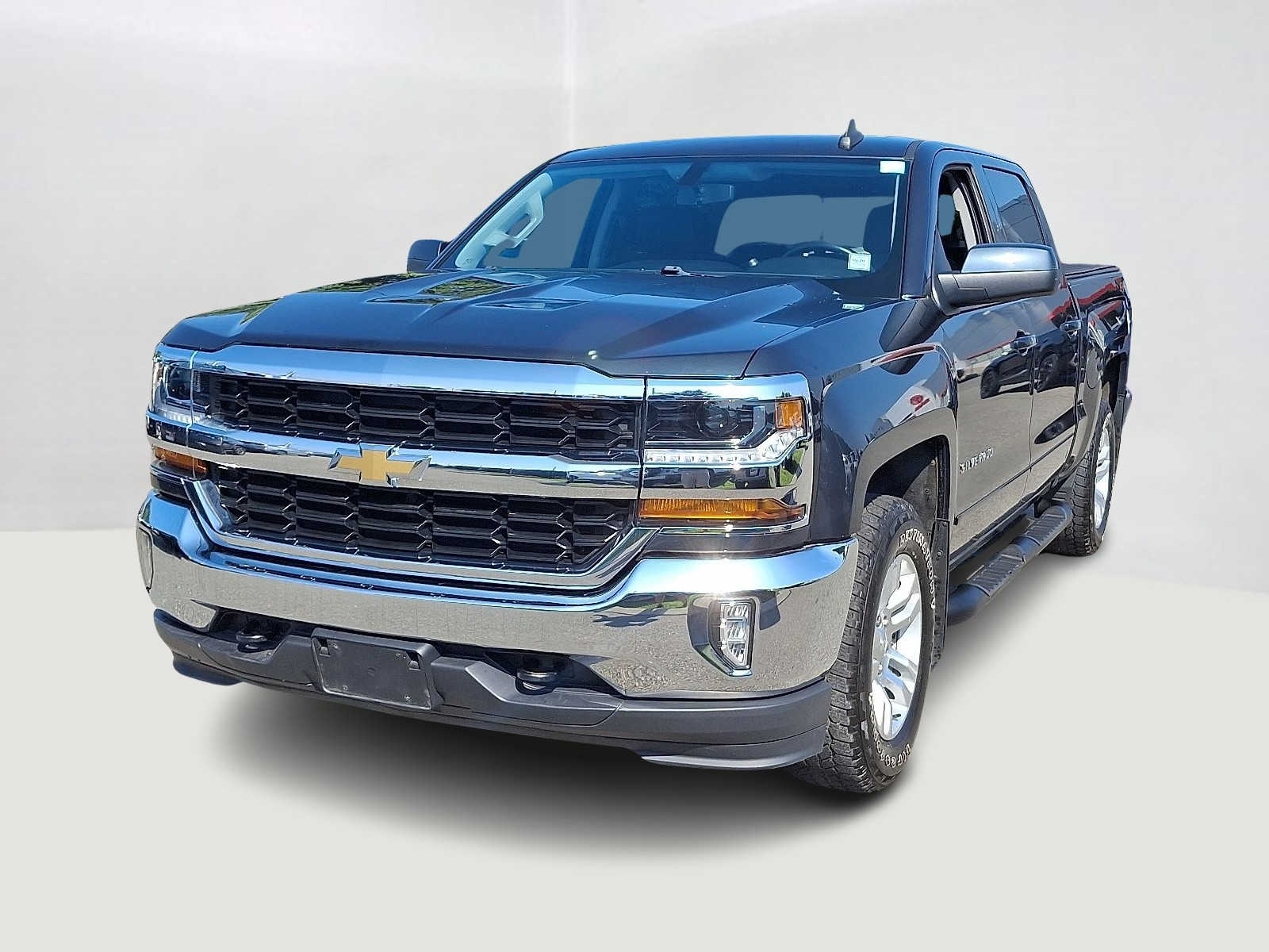 Thumbnail: 2018 Chevrolet Silverado 1500 - 1