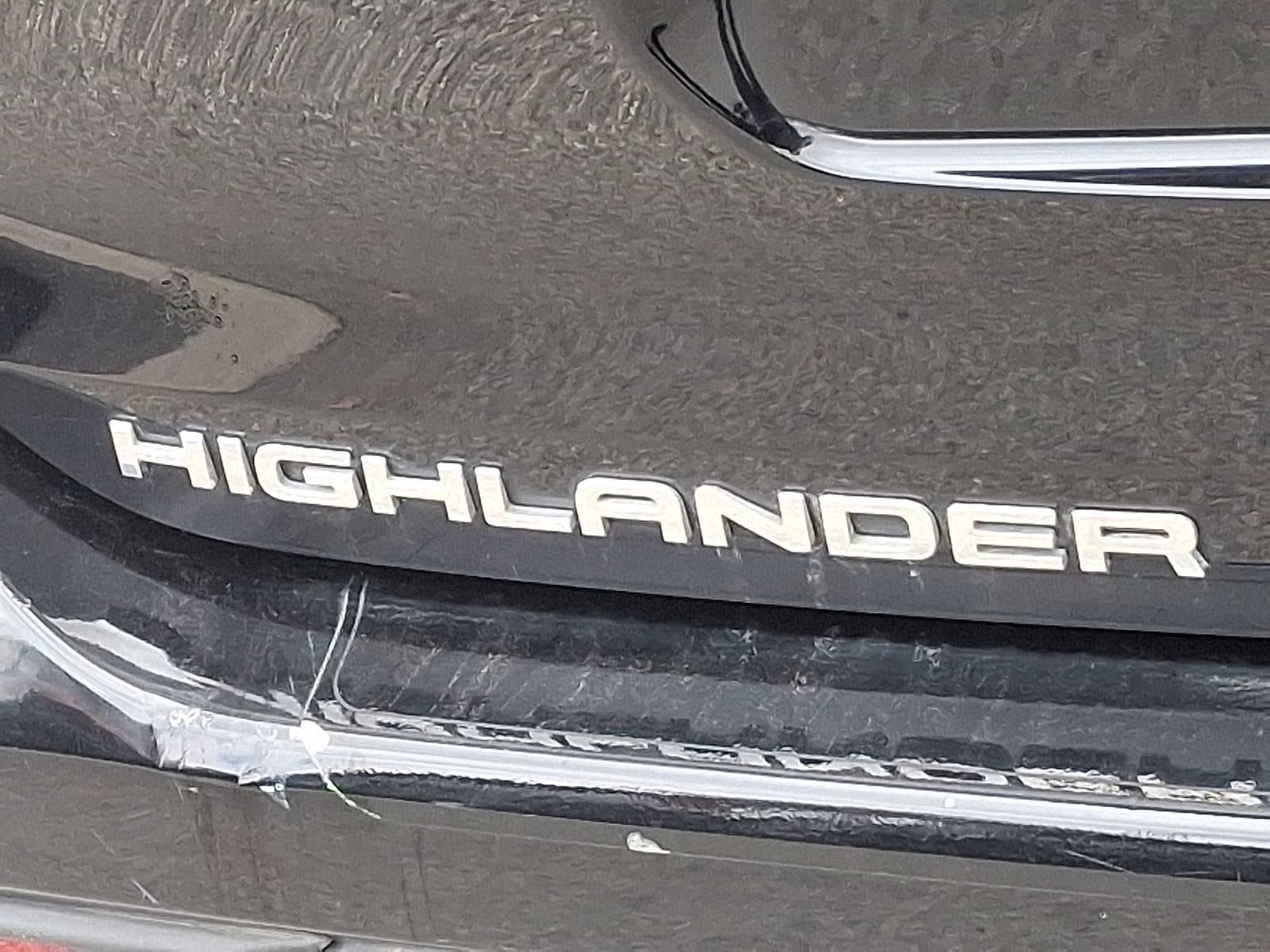 Thumbnail: 2022 Toyota Highlander - 32