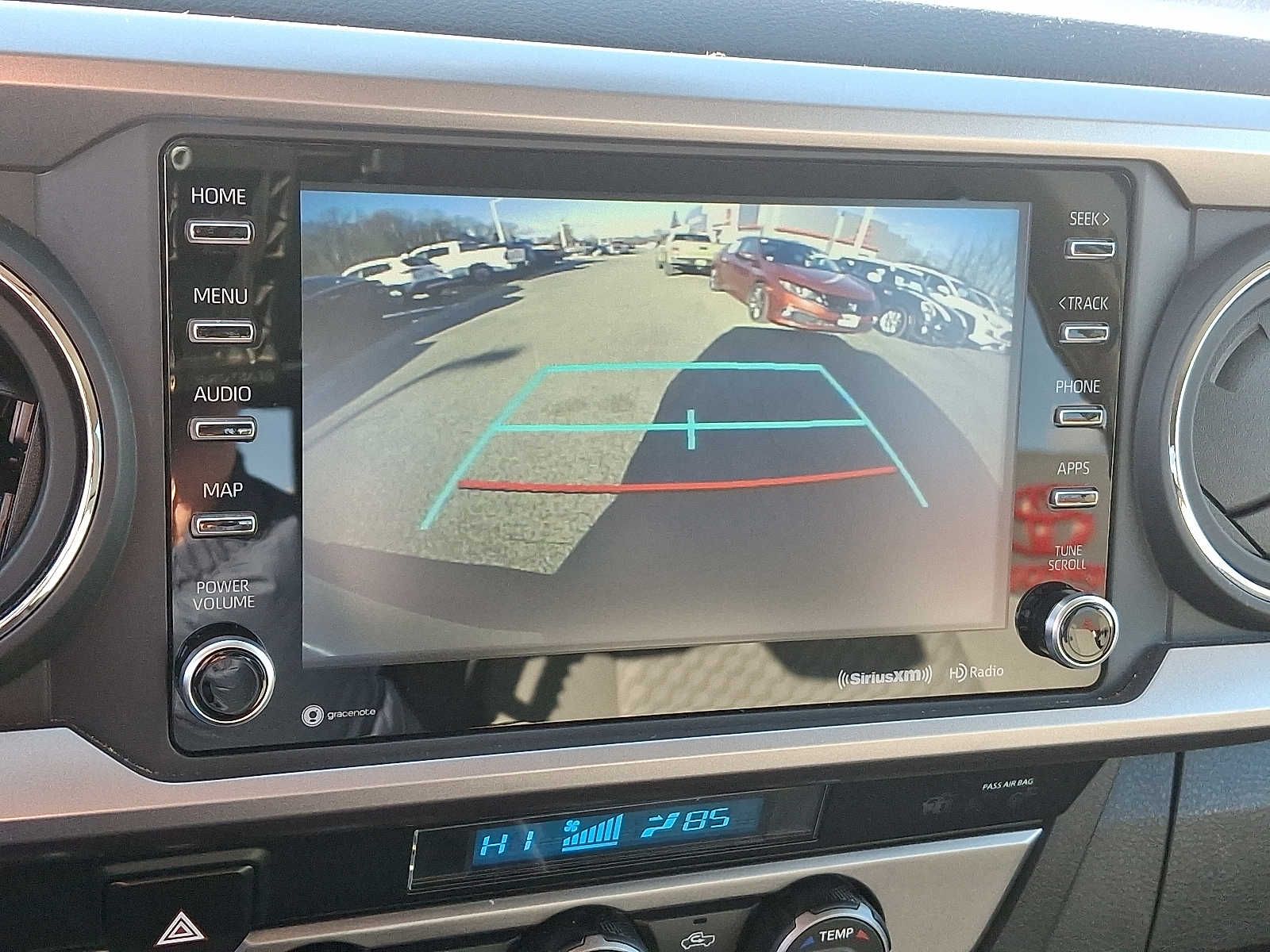 Thumbnail: 2023 Toyota Tacoma - 21