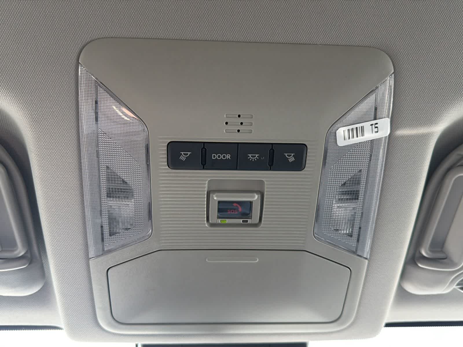 Thumbnail: 2024 Toyota RAV4 - 20