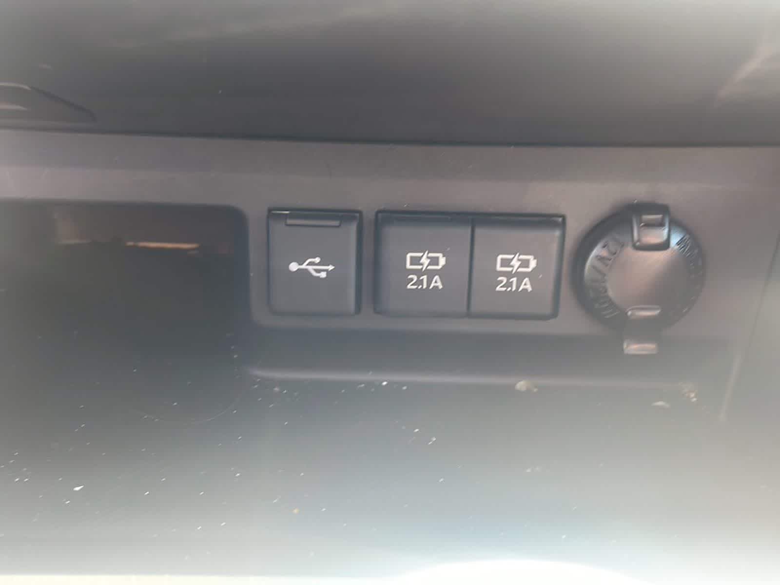 Thumbnail: 2021 Toyota Highlander - 19