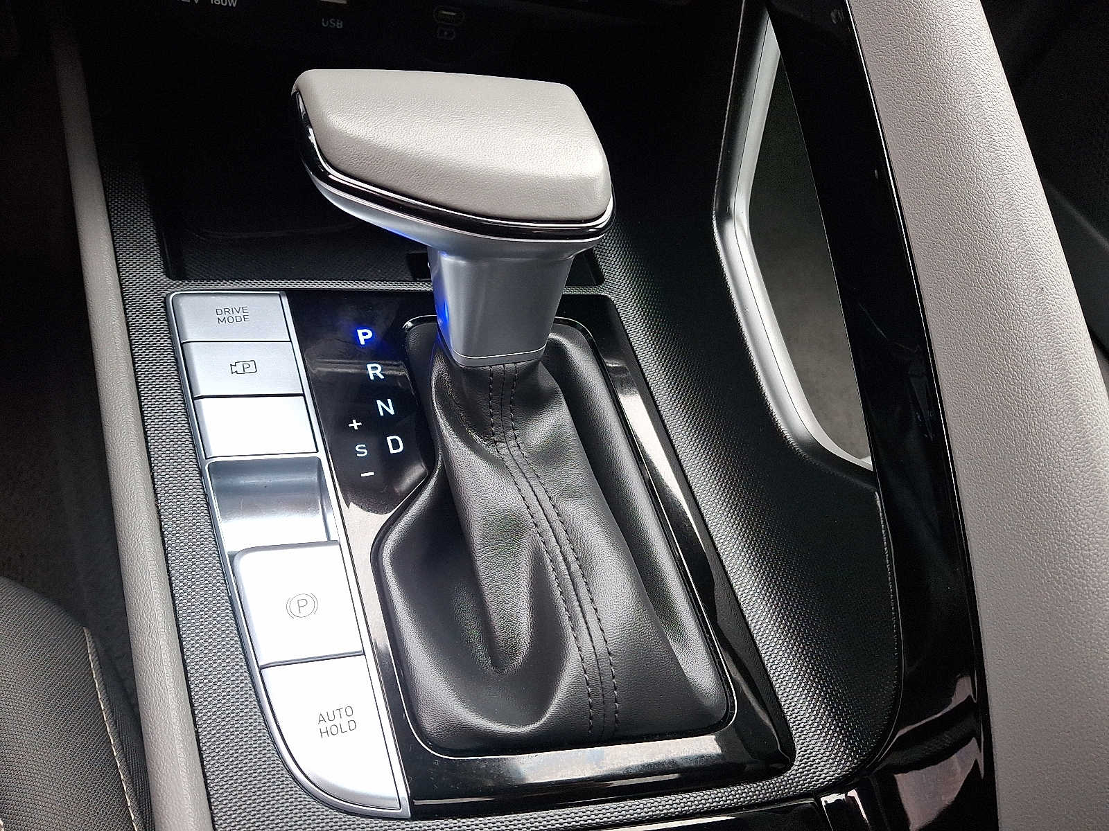 Thumbnail: 2025 Hyundai Elantra - 12