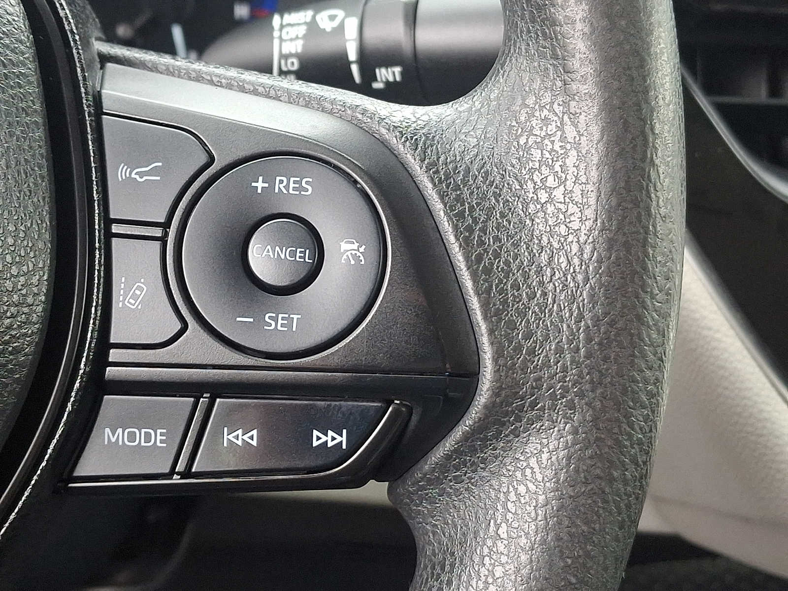 Thumbnail: 2021 Toyota Corolla - 24