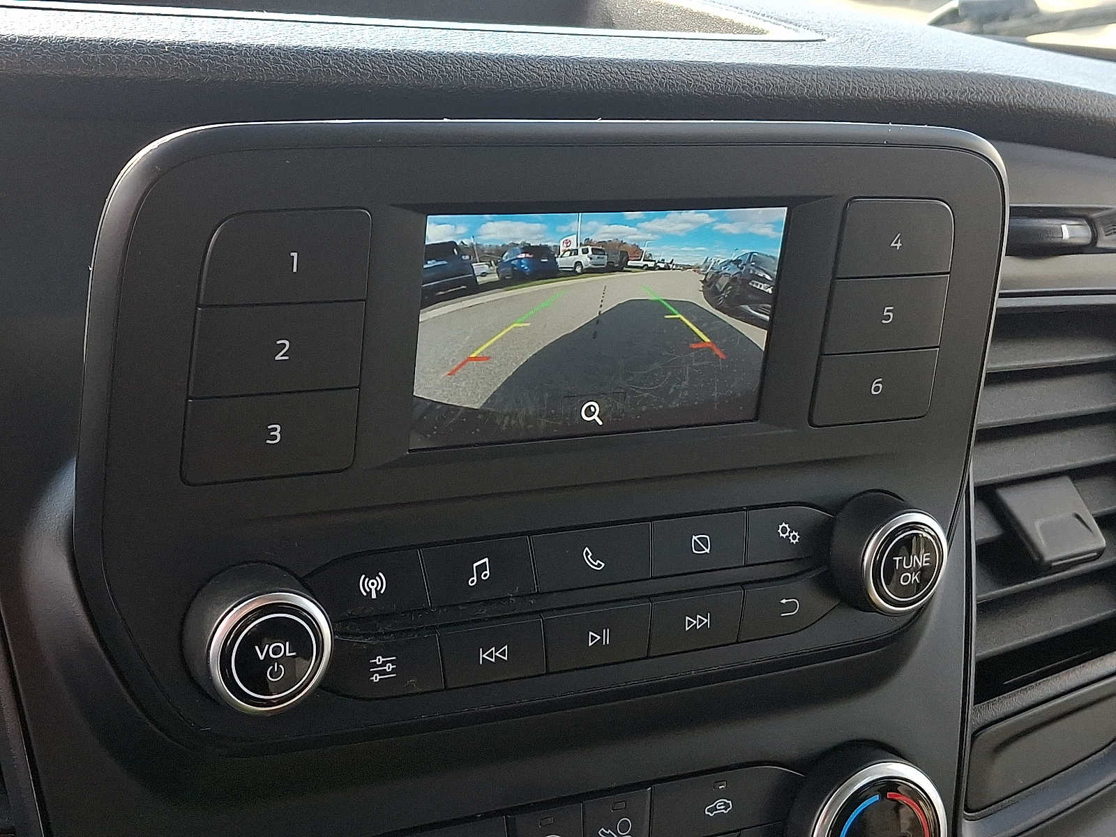 Thumbnail: 2023 Ford Transit Series - 17