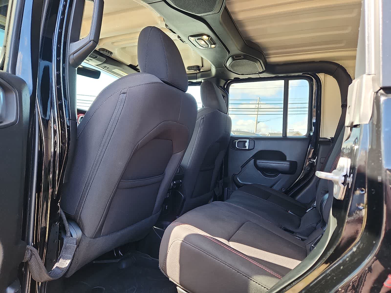 Thumbnail: 2023 Jeep Gladiator - 11