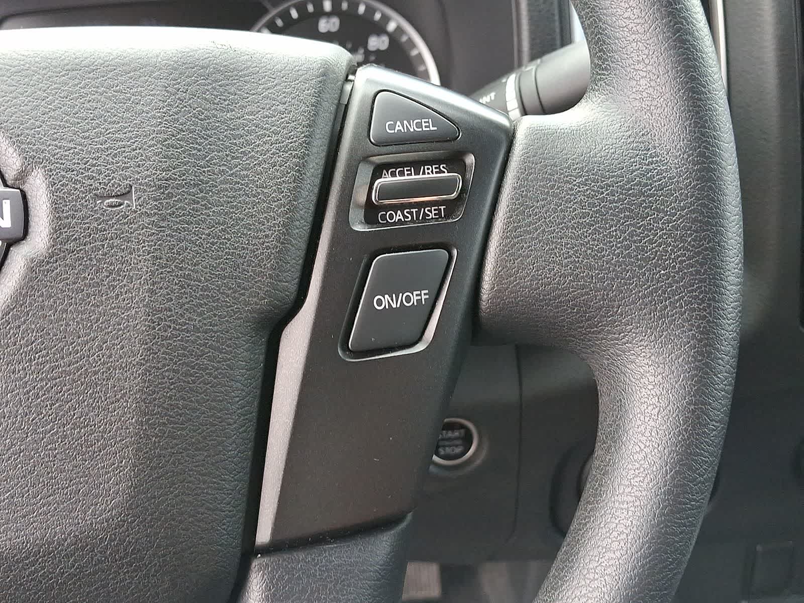 Thumbnail: 2024 Nissan Frontier - 24