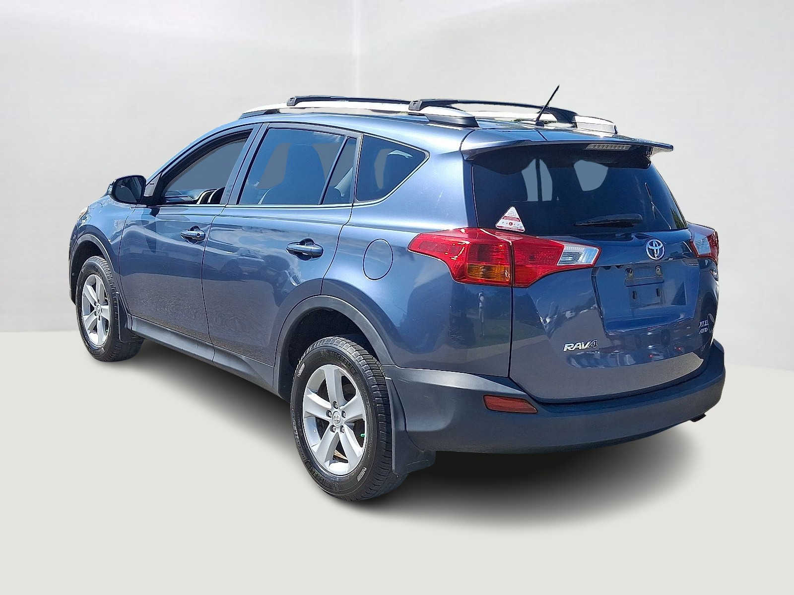 Thumbnail: 2014 Toyota RAV4 - 8
