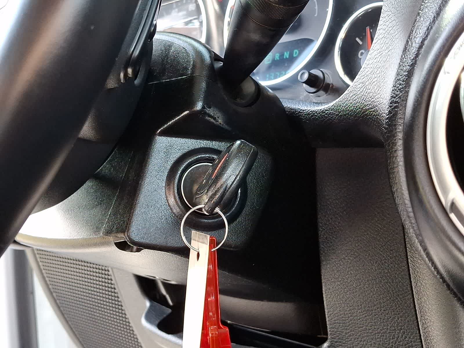 Thumbnail: 2015 Jeep Wrangler - 23