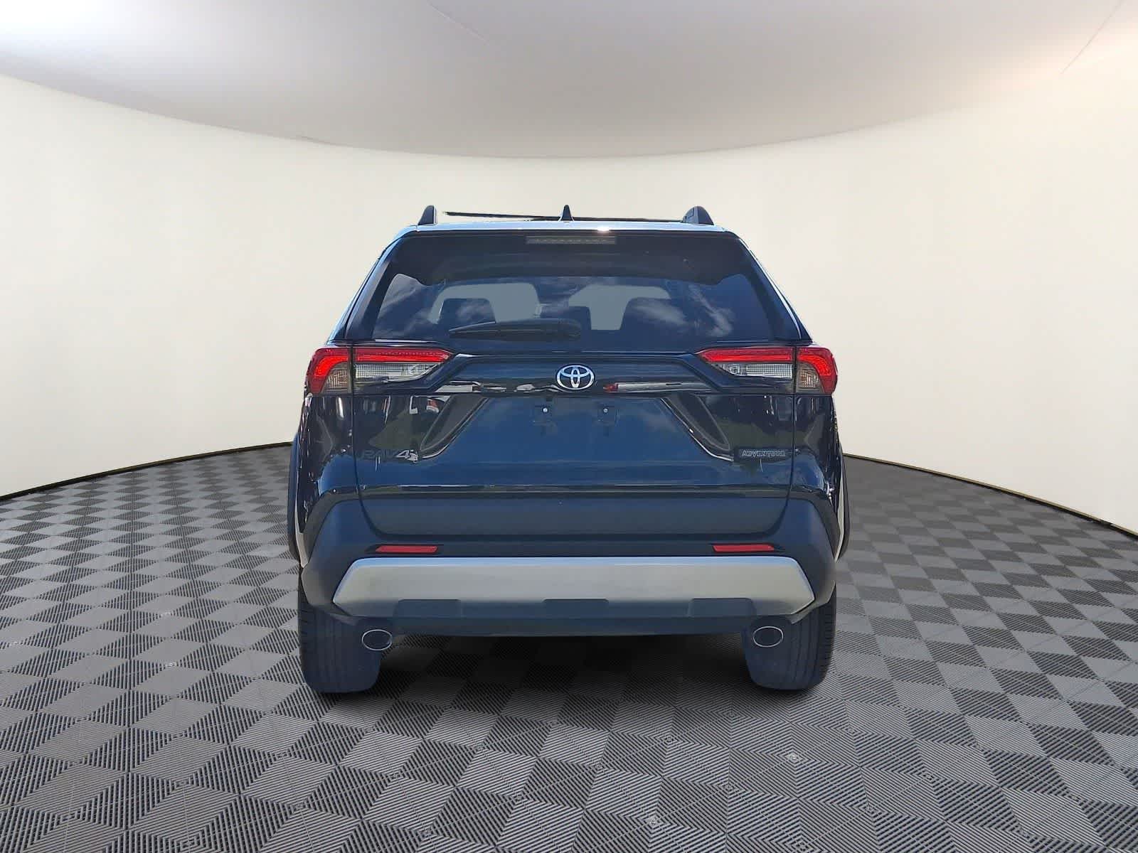 Thumbnail: 2024 Toyota RAV4 - 7
