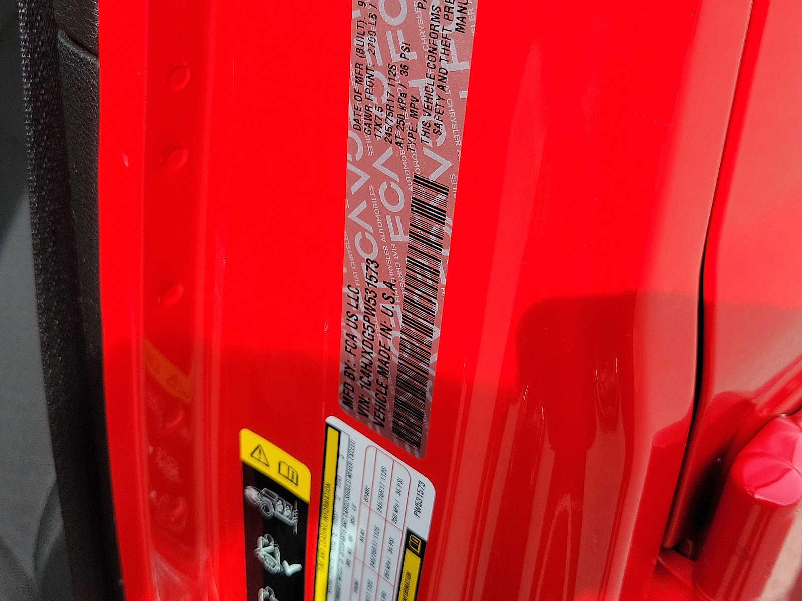 Thumbnail: 2023 Jeep Wrangler - 28