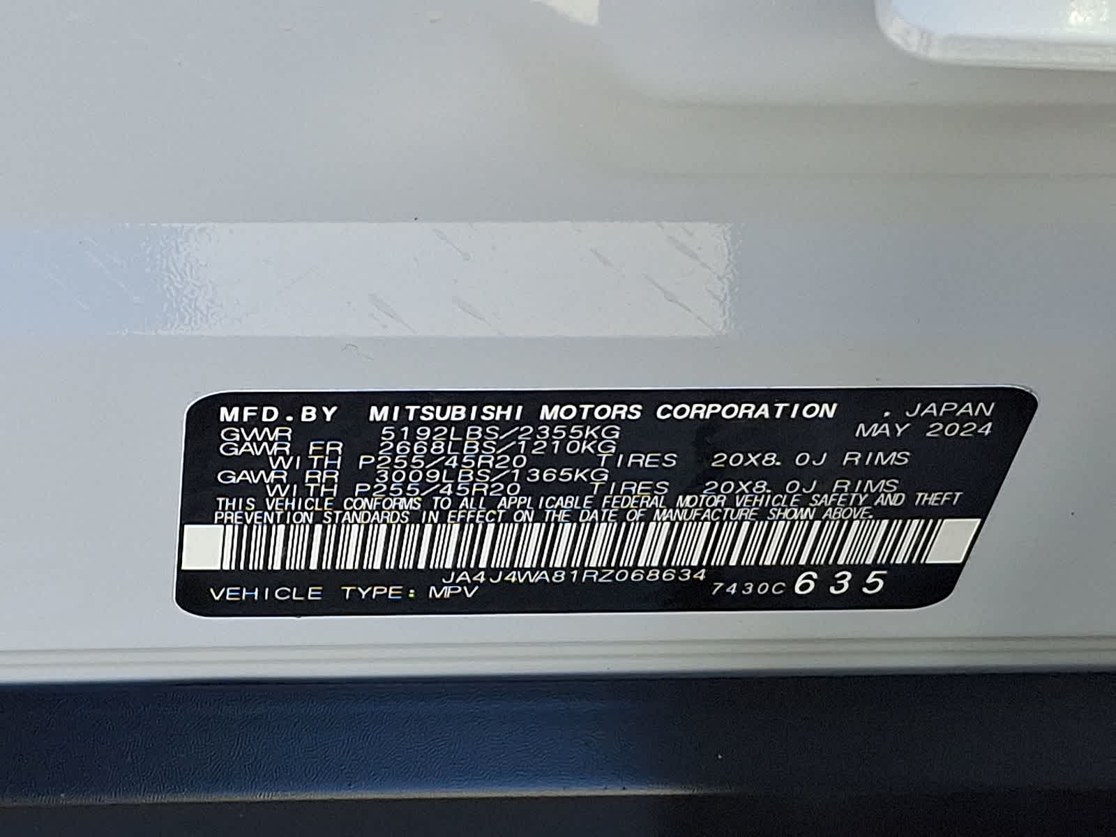 Thumbnail: 2024 Mitsubishi Outlander - 30